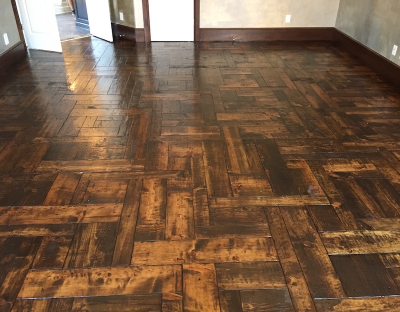 4 Reasons to Consider Distressed Hardwood Flooring