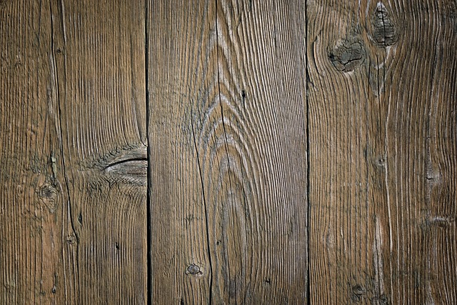 Top Reasons Hardwood Flooring Loses its Sheen